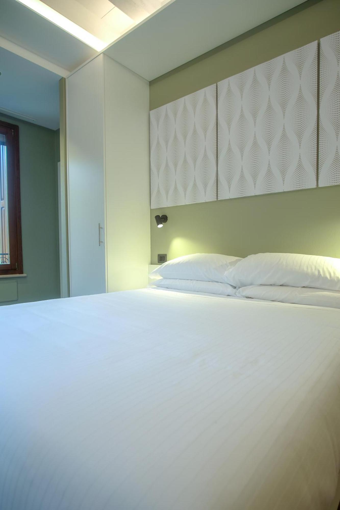 Naboo Verona Luxury Suites Exterior photo